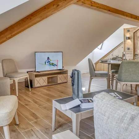 Agreable Avec Mezzanine Pres Des Remontees Mecaniques Et Centre De - Fr-1-663-20 * Saint-Gervais-les-Bains