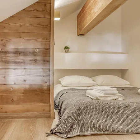 Apartment Cosy Avec Mezzanine, Proche Centre Et Telecabine - 2 Pers. *